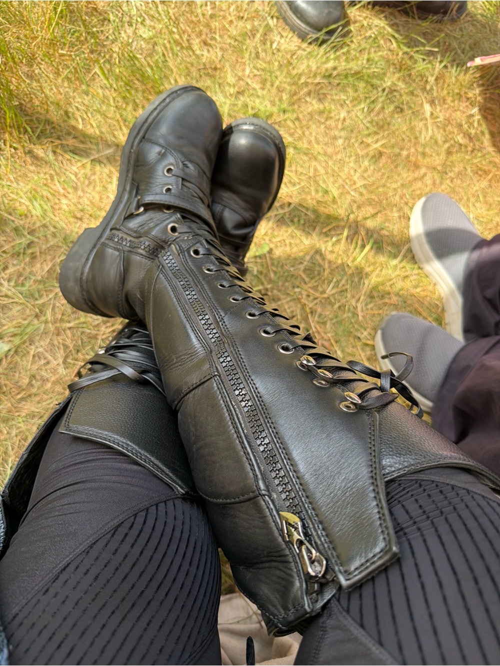 Black Lace-Up Knee-High Leather Garb Boots - Retired Varillas